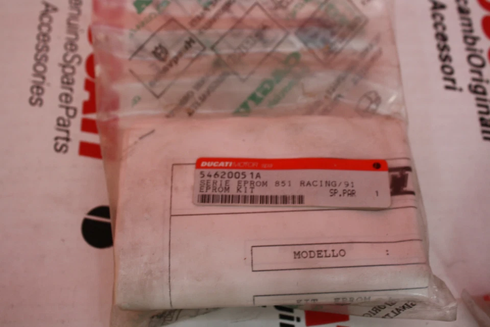 Kit Serie Eprom Karte Racing Für Ducati 851/91 Cod 54620051A - Bild 1 von 1