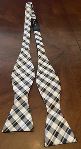 J. Ferrar Blue Hand Made 100% Polyester Men’s Bow Tie Made In China - Picture 1 of 4