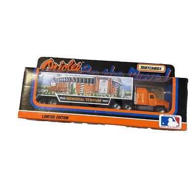 1991 BALTIMORE ORIOLES ON THE MOVE STADIUM (MEMORIAL STADIUM ) SEMI TRUCK ! - Image 1 of 3