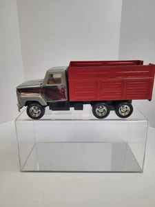 Vintage ERTL International Livestock Hauler Truck Metal and Plastic. - Picture 1 of 11