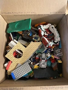 Lego verschiedene gemischte Konvolut große und kleine Teile ca. 8 Lbs. - Bild 1 von 1