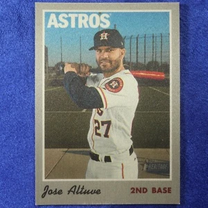 2019 Topps Heritage #27: Jose Altuve [Clothe] (INS-49) - Picture 1 of 1