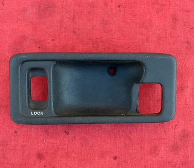 GENUINE INTERIOR Door Handle COVER 1990-93 ACURA INTEGRA Front RIGHT Side Foto 1 de 4