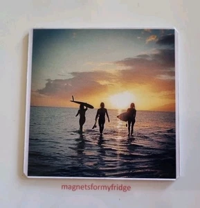 UN HERMOSO DÍA PARA SURFEAR IMÁN NEVERA - M210 - Imagen 1 de 1