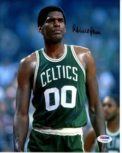 Robert Parish Signed 8x10 Photo Boston Celtics PSA DNA COA Auto HOF - Picture 1 of 1
