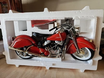 1948 Indian Chief 348 литой мотоцикл Guiloy масштаб 1:6 - красный - #16227 - Изображение 1 из 3