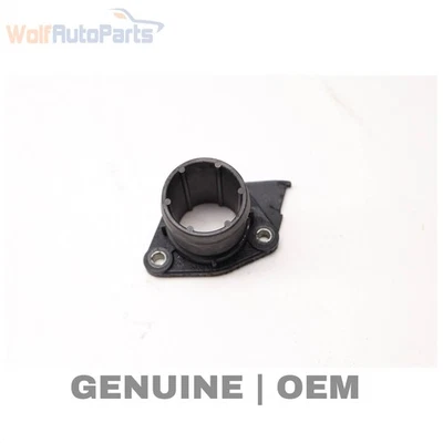 AUDI S8 2013-2018 4,0 L - Adaptador manguera refrigerante 079121137M Foto 1 de 4