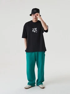 Carlo Studio Oversized Unisex Schwarz T-Shirts, Korean Style. - Bild 1 von 4