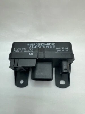 Mercedes-Benz OEM Glow Plug Controller A6489000000Q01 - Image 1 of 4