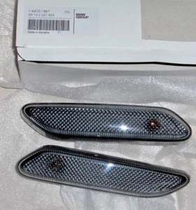 Mini OEM Cooper Countryman Paceman R60 R61 Smoked/Tinted  Side Markers Brand New - Picture 1 of 2