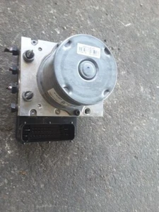 2015-2016 Hyundai Genesis Anti-Lock Brake Pump Assembly 5.0L, ID 58920B1130 Oem - Picture 1 of 2