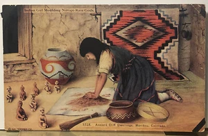 Postal Navajo Niña Moldeando Dioses de la Lluvia c1915 Indio Nativo Americano H H Tammen - Imagen 1 de 5