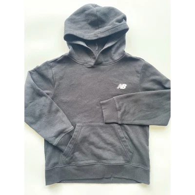 Sudadera con capucha New Balance negra para niños talla 12 Foto 1 de 4
