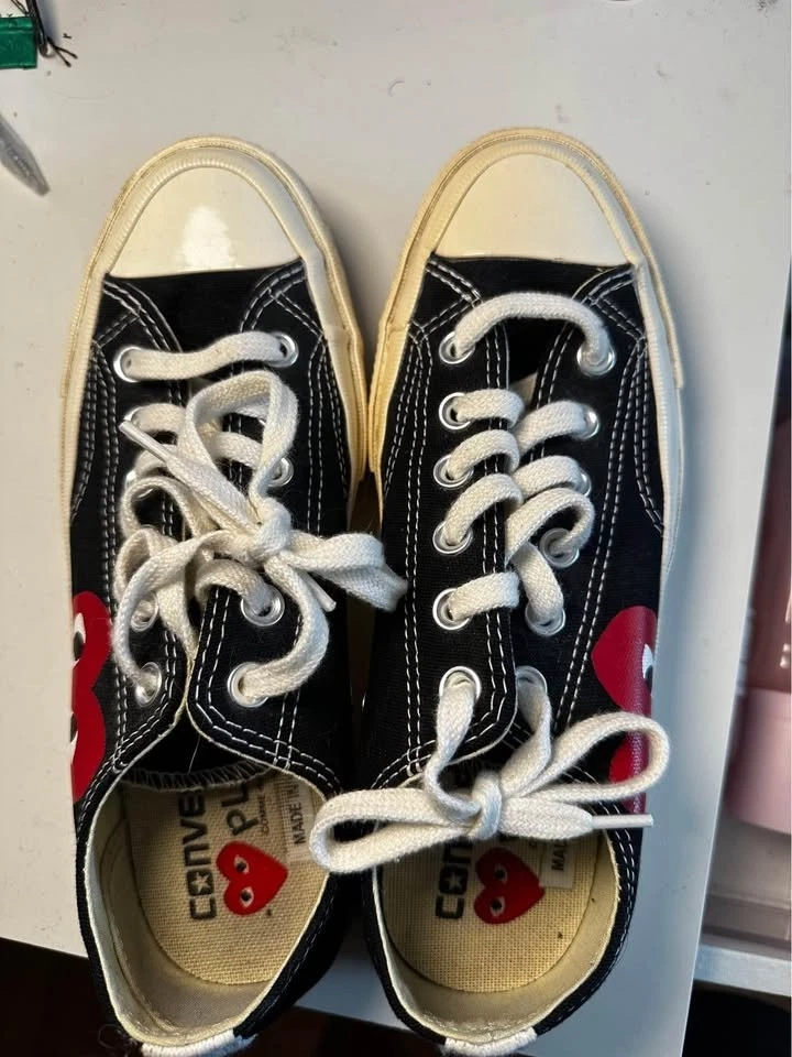 Zapatos negros Converse X Comme De Garçon Big Heart talla 7 para mujer Foto 1 de 4