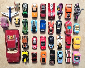 Junkyard Lot 33 Loose Diecast Hot Wheels Unbranded Trucks Car Plane - Picture 1 of 8