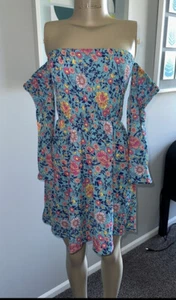 Dress size Medium women’s Floral Off The Shoulder Bell sleeved NEW Sundress - Picture 1 of 4