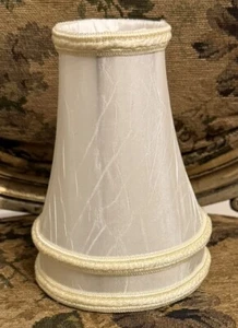 Vintage Lamp Shade Ivory Beige Crushed Taffeta Silk 5” X 4” Victorian Clip On - Picture 1 of 2