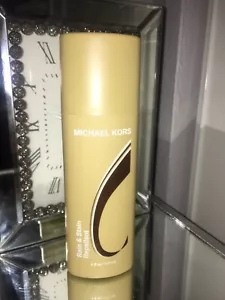 Michael Kors Rain And Stain Repellent for Leather, Suede, Nubuck, Fabric & Shoes - Picture 1 of 2