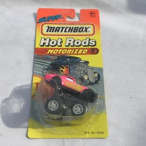 Coche motorizado Super Matchbox Hot Rods 1993 #34325 Hot Pink & Black Hot Rod - Imagen 1 de 4