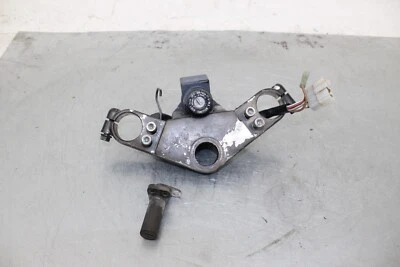 88-07 KAWASAKI NINJA 250R EX250 SUPERIOR TRIPLE ÁRBOL BLOQUEO ENCENDIDO BLOQUEO TRASERO MONTAJE Foto 1 de 4