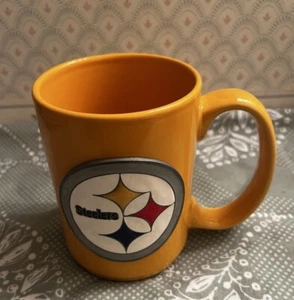 NFL Football Pittsburgh Steelers Mug with 3D Raised Pewter Metal Emblem, 15 oz - Picture 1 of 4