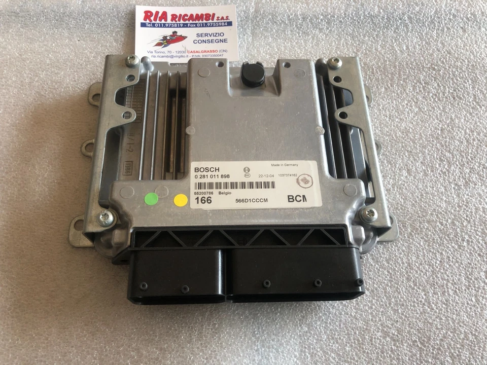 55198830 ORIGINALE CENTRALINA MOTORE ALFA ROMEO 166 2.4 120 KW - Immagine 1 di 1