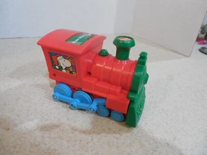 Treno di Natale giocattolo plastica Snoopy & Woodstock galleria 5” caramelle inutilizzate no suono - Foto 1 di 8