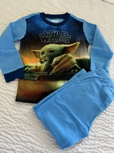 Mandalorian The Child Baby Yoda Boy's 2 Piece Comfortable Pajama Set XS Sz 4/5* - Picture 1 of 7
