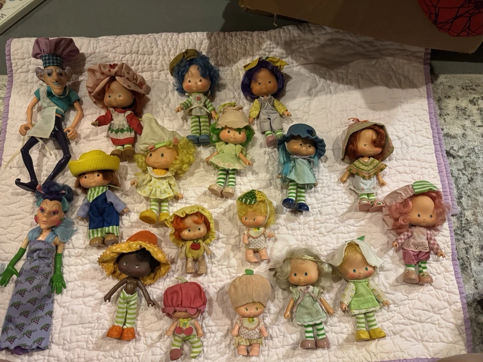 Vintage Dolls Strawberry Shortcake Collection and Y2K Accessories Lot Of 18 Doll - Image 1 of 4