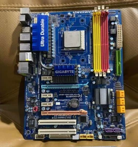 Gigabyte GA-MA790X-UD4P GA-MA790XT-UD4P ATX Desktop Motherboard - Picture 1 of 4