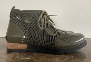 Sorel Women's Major Lace Green Mesh Patent Leather Lace up Ankle Boots 9.5 - Picture 1 of 10