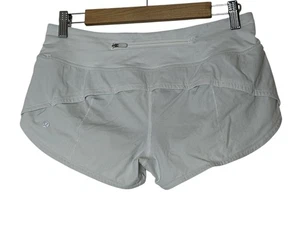 Lululemon Damenshorts Größe 6 weiß Kordelzug Laufen Athleisure Taschen Fitnessstudio - Bild 1 von 9