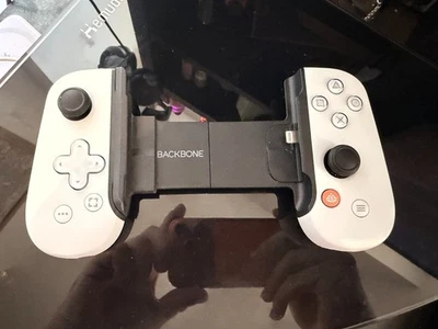 Backbone One - PlayStation® Edition Mobile Gaming Controller iPhone Lightning - Image 1 of 2
