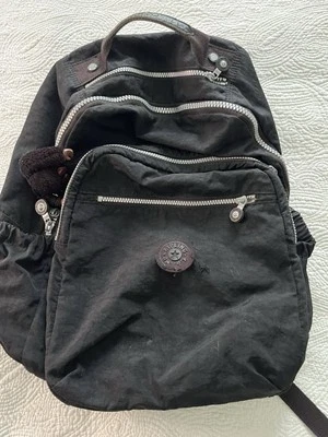 Mochila Kipling SEOUL Grande Laptop Protección de Bolsillo NEGRO “LEANDRO” *¡LEER! Foto 1 de 4