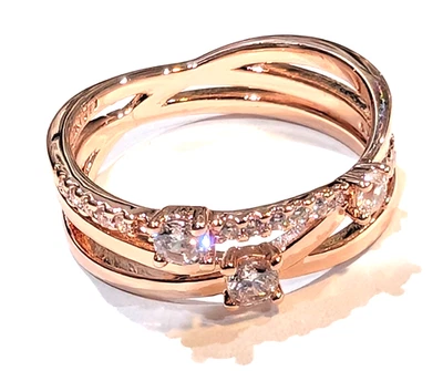 Anillo Pandora ROSA, Brillante Triple Banda, #189400C01, Placa de Oro Rosa, Circonita Transparente Foto 1 de 4