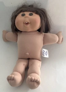 2009 Jakks Cabbage Patch Kid Doll Straight Brown Hair - Xavier Roberts Signed - Picture 1 of 7