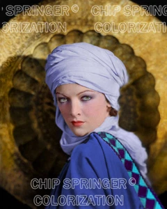 MYRNA LOY & GONG | FOTO A COLORI sexy 8x10 di CHIP SPRINGER - Foto 1 di 1