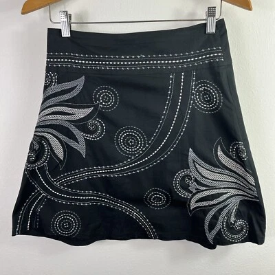 Heart and Soul y2k 90s Black/ White/ Blue Embroidered Mini Skirt Size 0 - Image 1 of 4