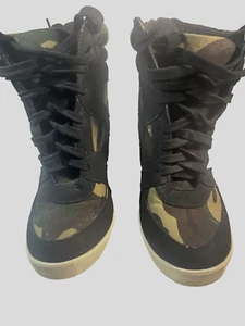 BAMBOO CAMO ANKLE ROUND TOE 3''HIGH WEDGE PLATFORM BOOTS SIZE U.S.7.5. E.U. 37.5 - Picture 1 of 24