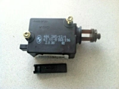 BMW 750i 750Li E65 E66 2003-2008 ~ Actuador tapa maletero ~ pieza OEM Foto 1 de 3