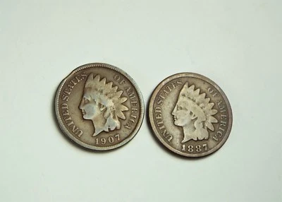 Lot of 2 Indian Head Penny - 1887 and 1907 Clipped Planchet Mint Clip Error - Image 1 of 4