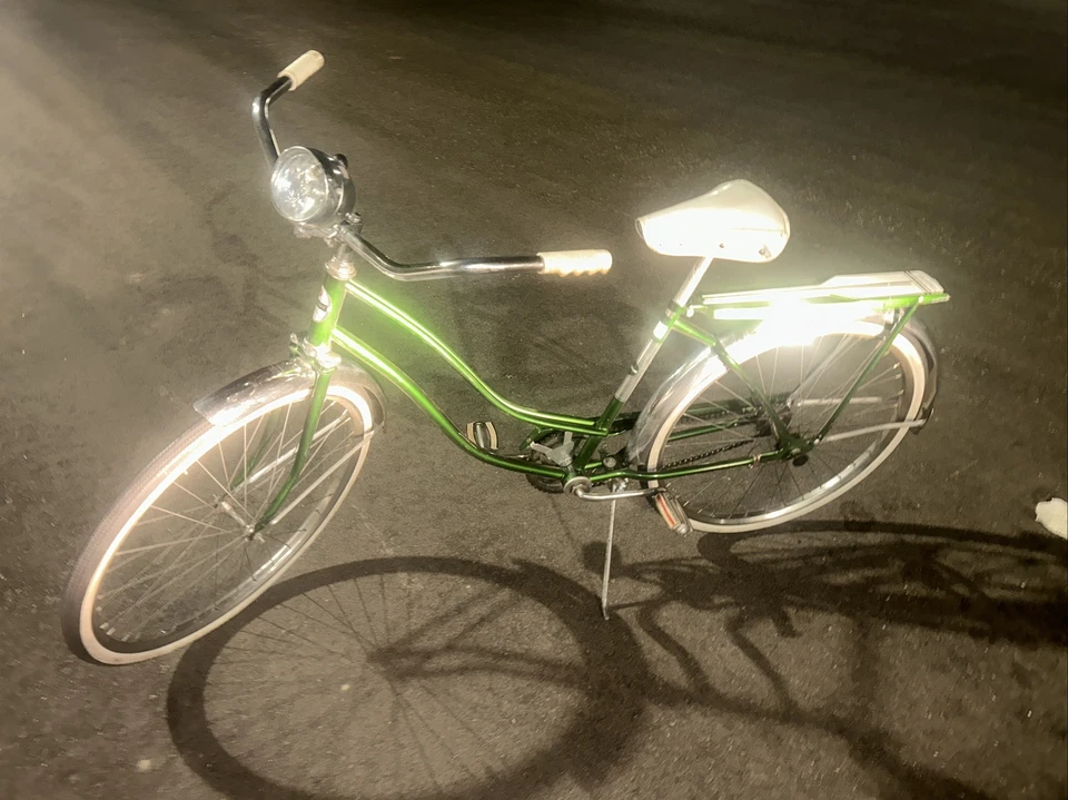 Bicicleta Mujer Hawthorn 26 Pulgadas Vintage Verde Buen Estado Foto 1 de 4