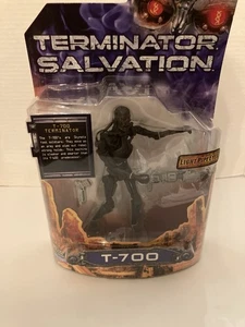 T-700 Rare TERMINATOR SALVATION 2009 Playmates Action Figure New Sealed - Picture 1 of 12