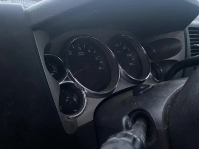 Used Speedometer Gauge fits: 2007 Chevrolet Silverado 2500 pickup cluster MPH US - Image 1 of 4