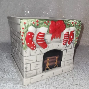 Vintage Ceramic Christmas Fireplace Mantle Vase Or Container Stockings Were Hung - Picture 1 of 11