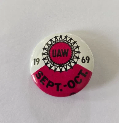 1969 UAW United Auto Workers violonchelo pinback botón rosa y blanco Foto 1 de 4
