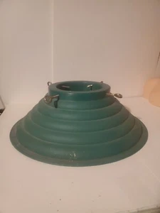 Plastic Christmas Tree Stand - Picture 1 of 5