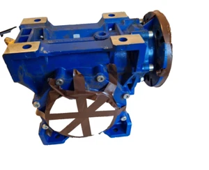 OEM MOTOVARIO NMRV-P 090 Riduttore di ingranaggi cambio motore, 6432891-052 - Foto 1 di 8