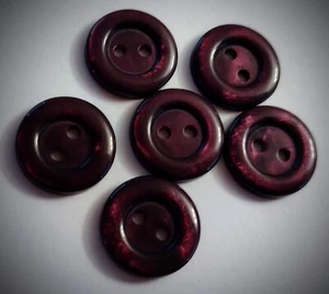5/8" 2-Hole Maroon Craft/Clothing Buttons - Picture 1 of 4