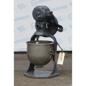 Batidora Hobart 10 cuartos C10 vintage, funciona, faltan piezas - Imagen 1 de 4